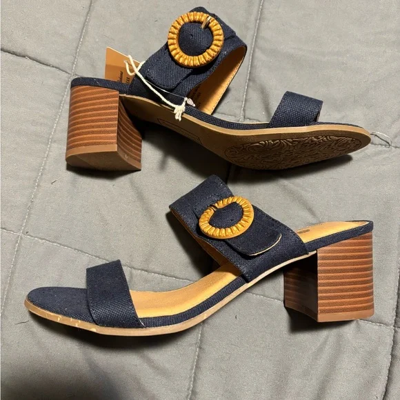 TOMMY BAHAMA Navy Blue Tonia Heeled Sandals Womens Size 8.5 - Picture 6 of 9